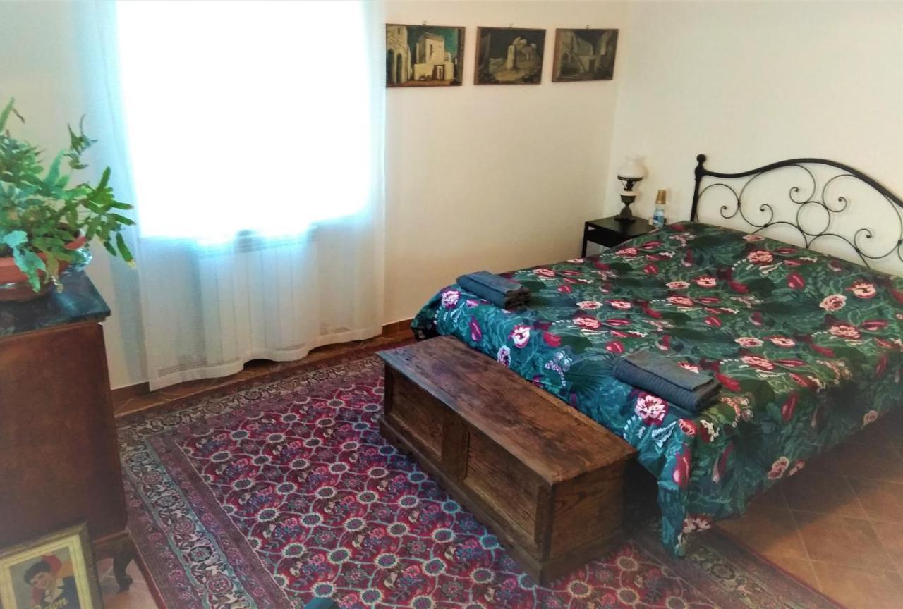 Residenza Storica Con Vista Panoramica Apartment Perugia Luaran gambar
